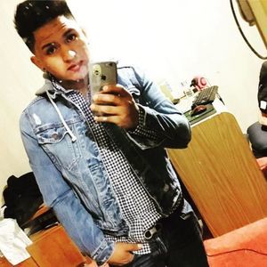 Meet your Posher, Jonathan